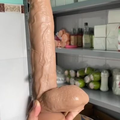 (Chính hãng) Dương Vật Giả cao cấp,35cm hàng khủng ,hít tường, che tên sp