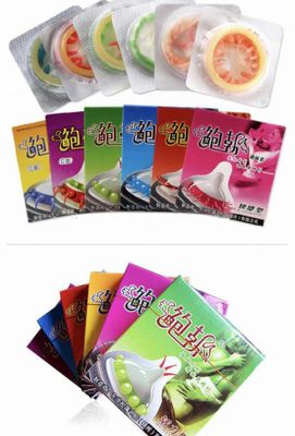 Bao Cao Su Runbo – Thiết Kế Gân Gai Siêu Lớn & Vòng Râu Mềm Mại, Kéo Dài Thời Gian Quan Hệ, Tăng Khoái Cảm Cho Nữ (Hộp 1 Chiếc)