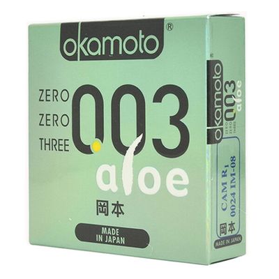 Hộp 3 Bao Cao Su Mềm Mại Tinh Chất Lô Hội Okamoto 0.03 Aloe