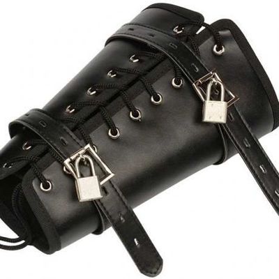Dụng cụ bạo dâm Bondage Khoá tay Chính Hãng