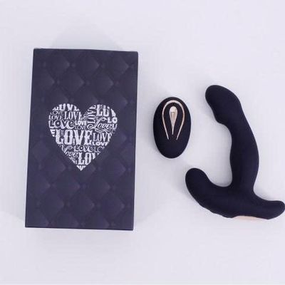 Mát xa kích hậu dương vật giả cao cấp Love