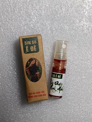 Nước Hoa sìn sú ê đê, xịt kéo dài cả tiếng 