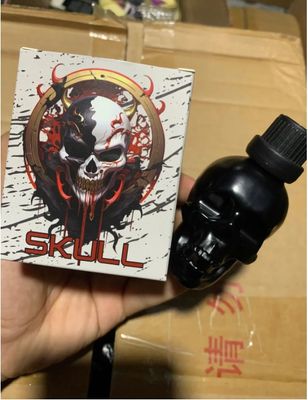 Chai hít tăng khoái cảm Popper Đầu Lâu