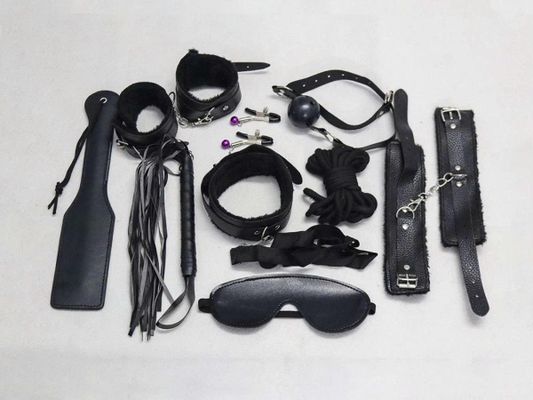 Đồ chơi bạo dâm da đen VIP Chính Hãng