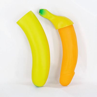 Dương vật giả chuối nhựa mang lại trãi nghiệm mới lạ