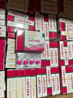 Viên uống kích nữ MỸ Lady Era hỗ trợ tăng hưng phấn cho nữ hộp 4 viên 648611 669697