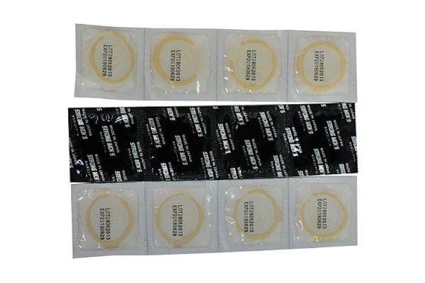 Bao cao su Nhật Bản Strong Men's (có gân gai - khử mùi tối đa - co giãn linh hoạt) hộp 3 cái giao nhanh