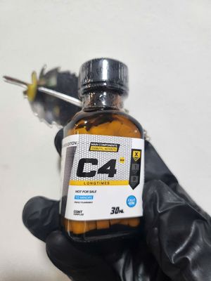 Sản Phẩm Chính Hãng Loại 1 - Dung Dịch Hít Thư Giãn khô 30ml, mẫu mới, cực mạnh,phê lâu, - hương dịu, dùng cho cả nam và