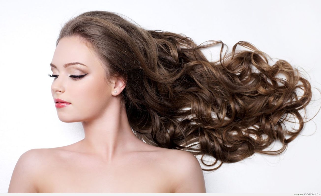 Gàu vảy là một vấn đề khá phổ biến khiến mái tóc bạn trông khó chịu và không sạch sẽ. Những hình ảnh ngừa gàu vảy sẽ cho bạn những giải pháp tuyệt vời để thuận tiện hơn trong việc chăm sóc cho mái tóc của mình.