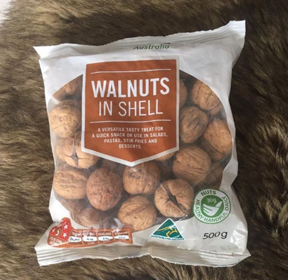 Hạt óc chó nguyên vỏ Úc Walnuts In shell 500g