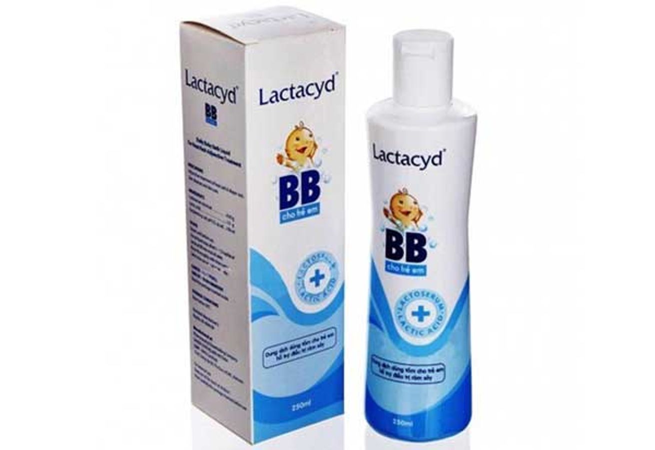 Dung dịch tắm Lactacyd BB cho bé 250ml