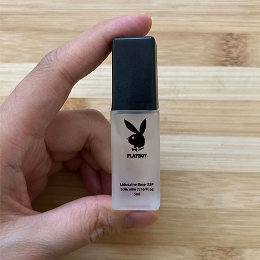 Chai xịt Playboy đen 5ml kéo dài thời gian tăng cường sinh lý nam hiệu quả