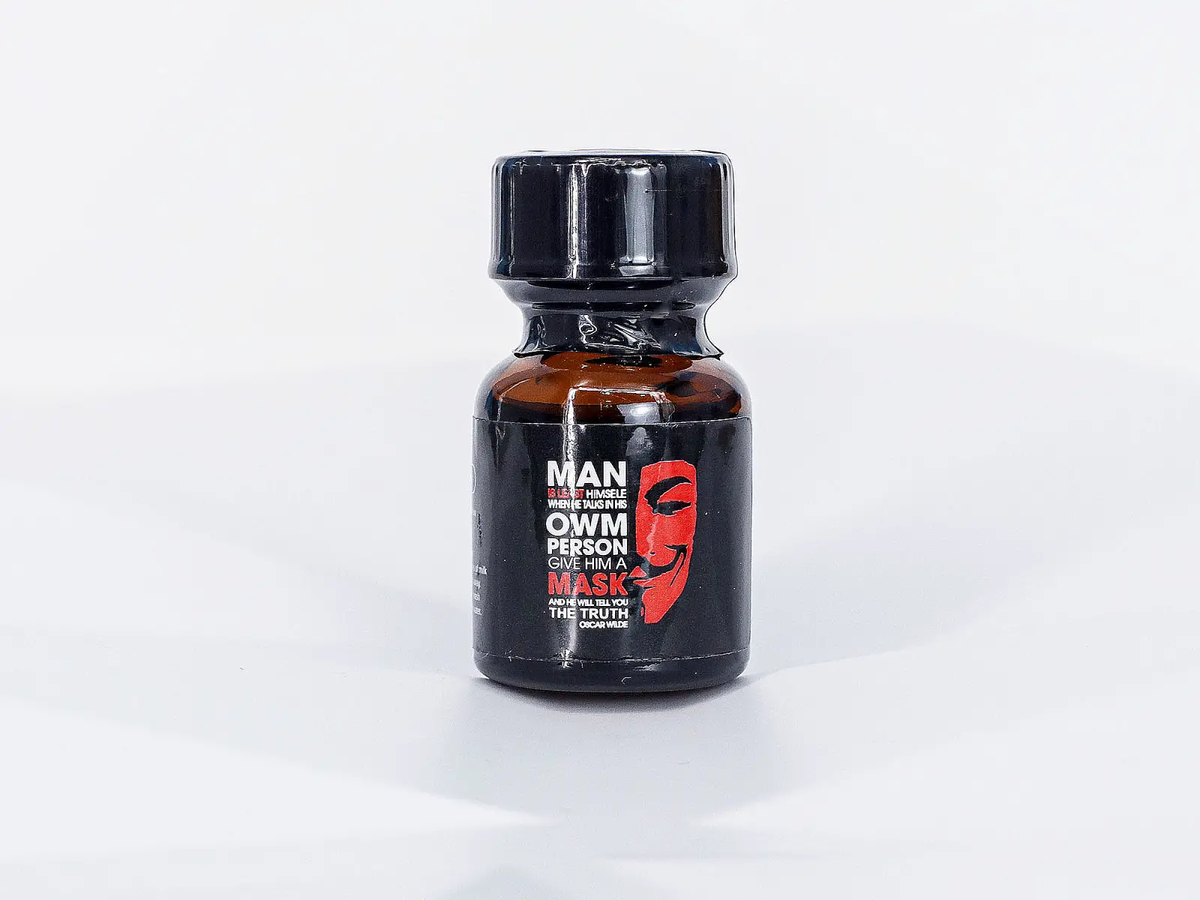 Chai hít popper Man Own Person Mask 10ml kích thích sự hưng phấn tột đỉnh chính hãng 