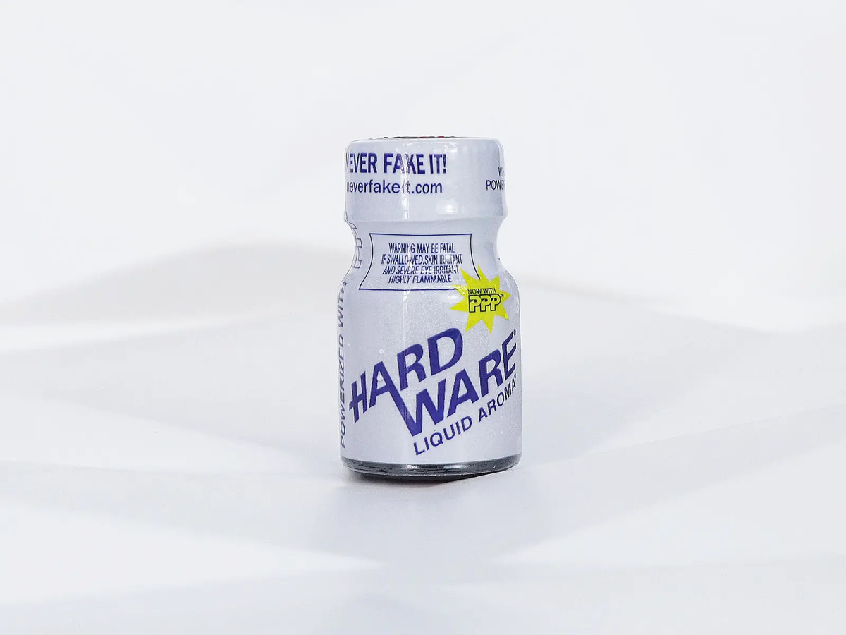 Chai hít popper Hard Ware 10ml tăng cảm giác hưng phấn chính hãng 