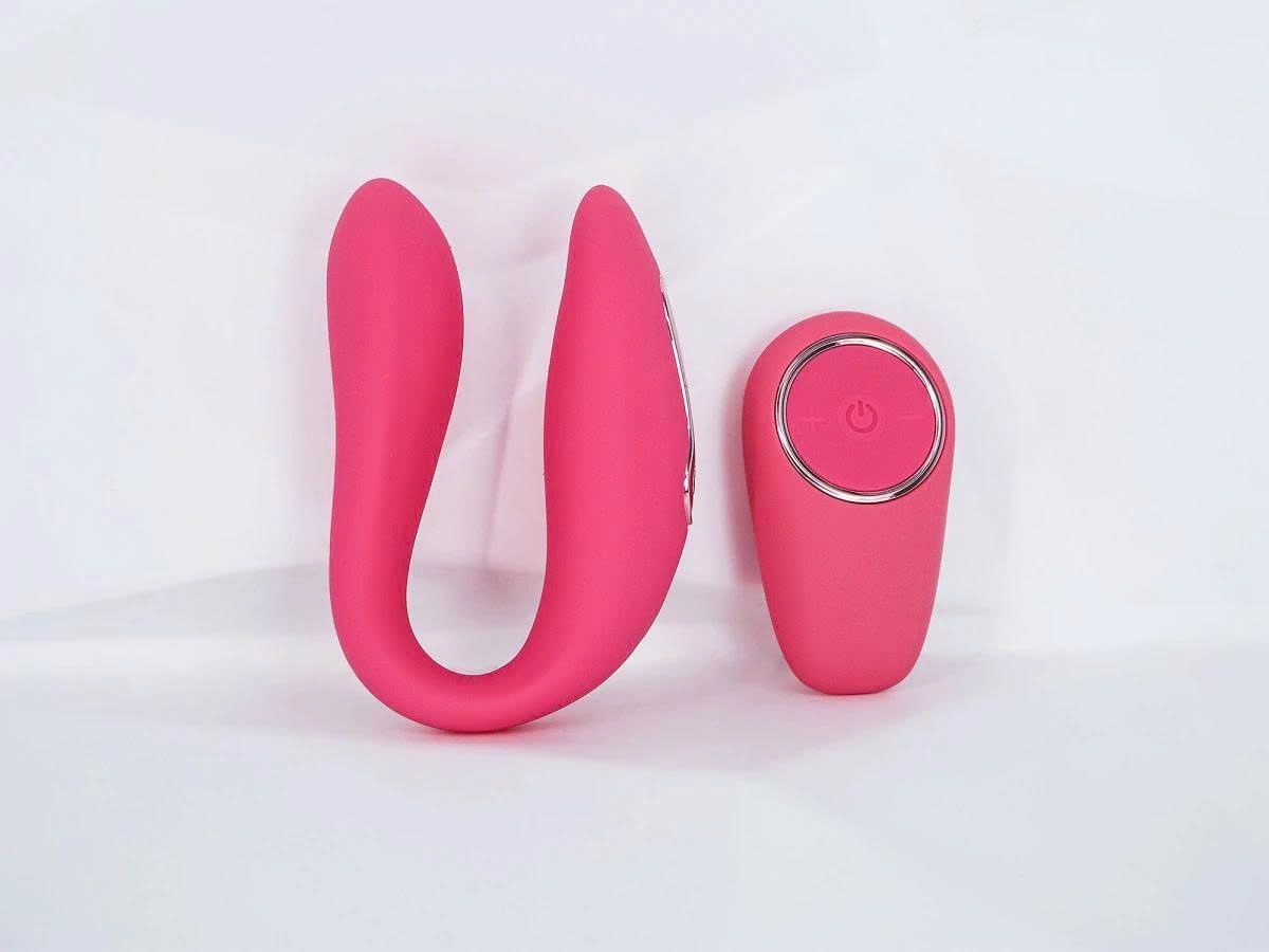 Máy Massage Hỗ Trợ Giải Tỏa Cho Nữ Trứng rung tình yêu 2 đầu sang trọng Chính Hãng