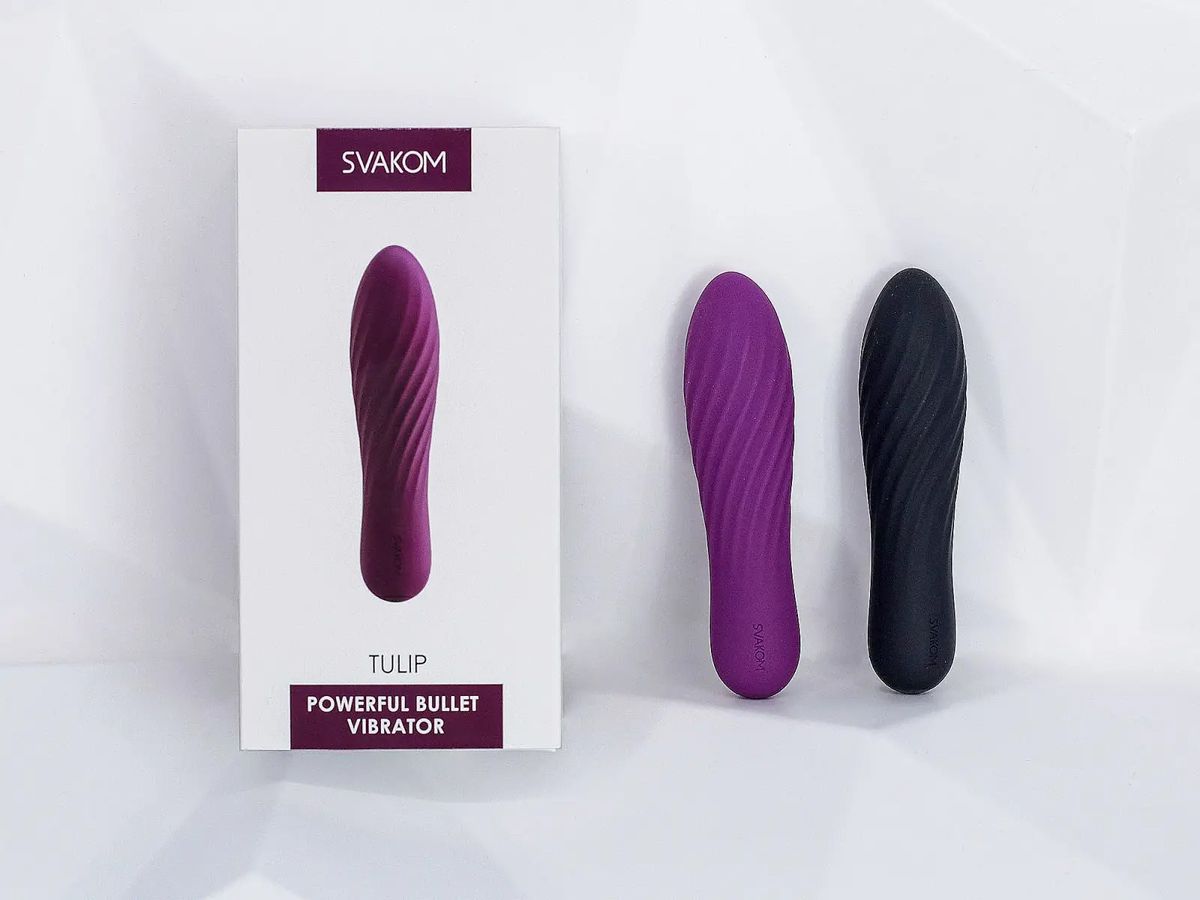 Trứng rung tình yêu nhỏ gọn Svakom Tulip pin sạc