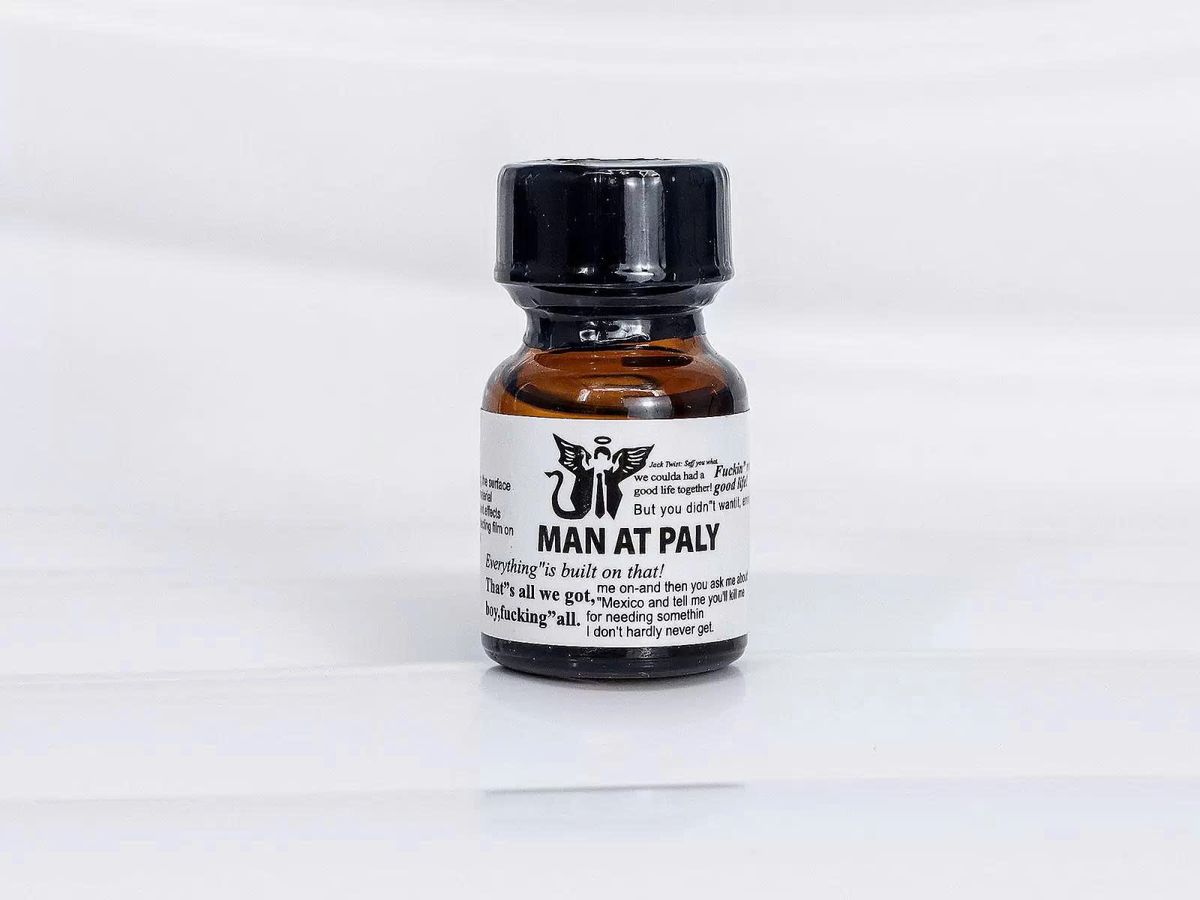 Chai hít Man At Paly White 10ml tăng cảm giác hưng phấn