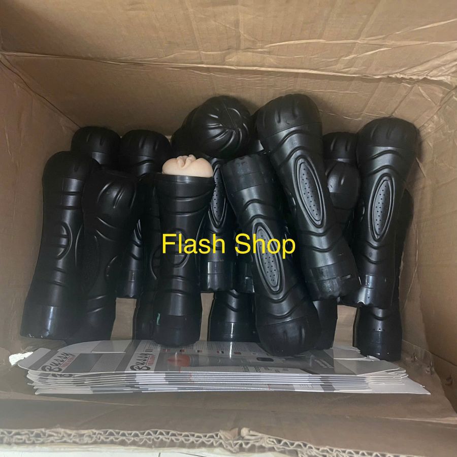 Cốc cầm tay ngụy trang đèn pin Flash Shop hỗ trợ giải tỏa cho nam