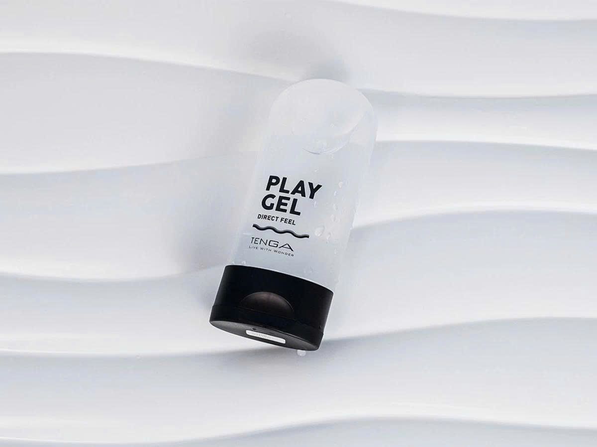 Gel bôi Tenga Play Gel giúp tăng cảm giác mượt mà