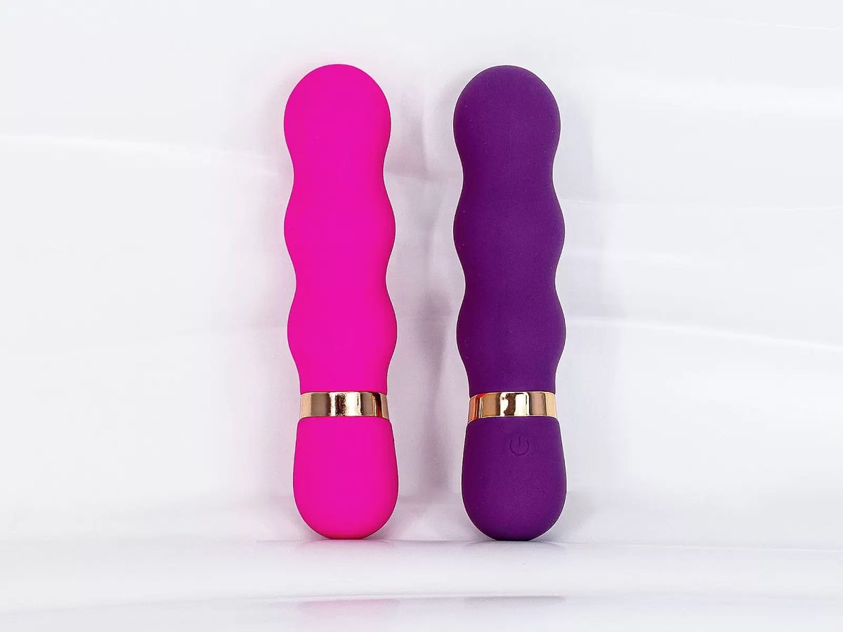 Máy massage điểm G 3 khấc rung kích thích
