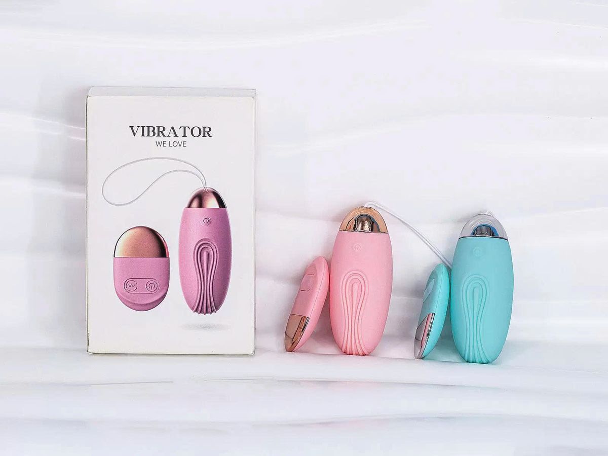 Trứng rung tình yêu Lilo kèm điều khiển rời pin sạc
