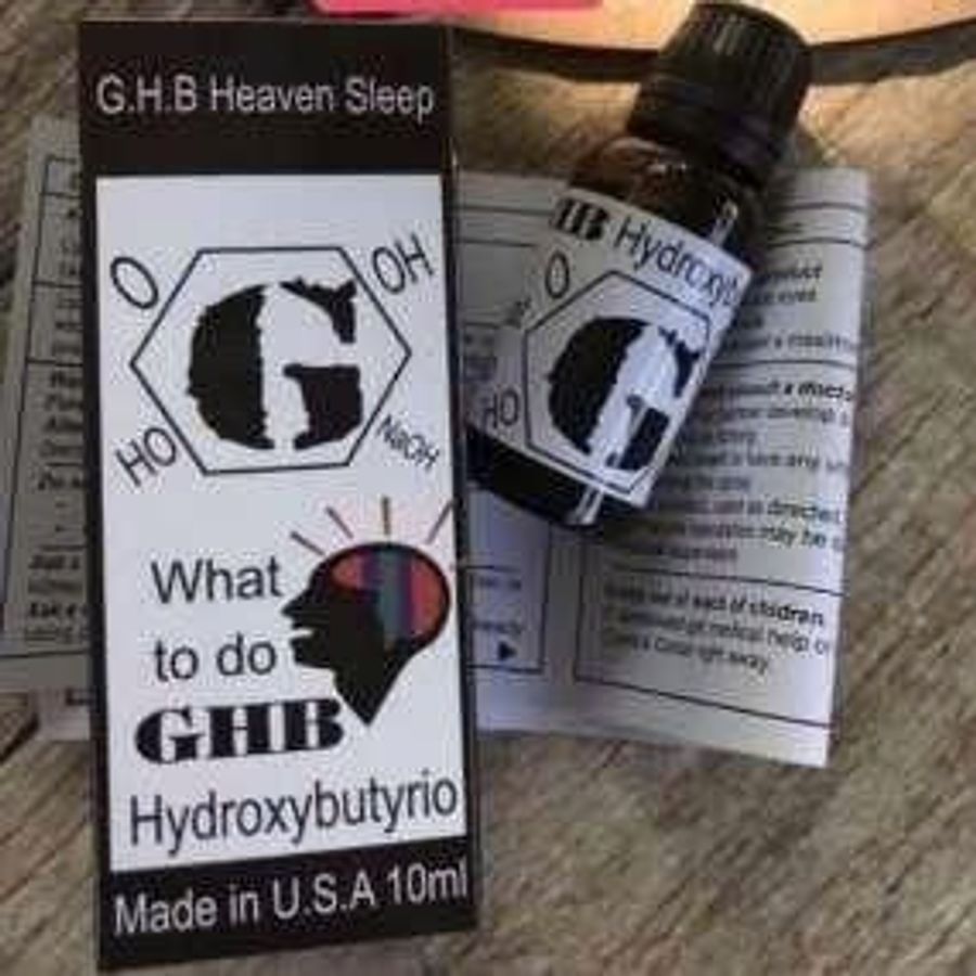 Nước tăng khoái cảm nam và nữ Heven Black dạng nước chai 20ml chính hãng