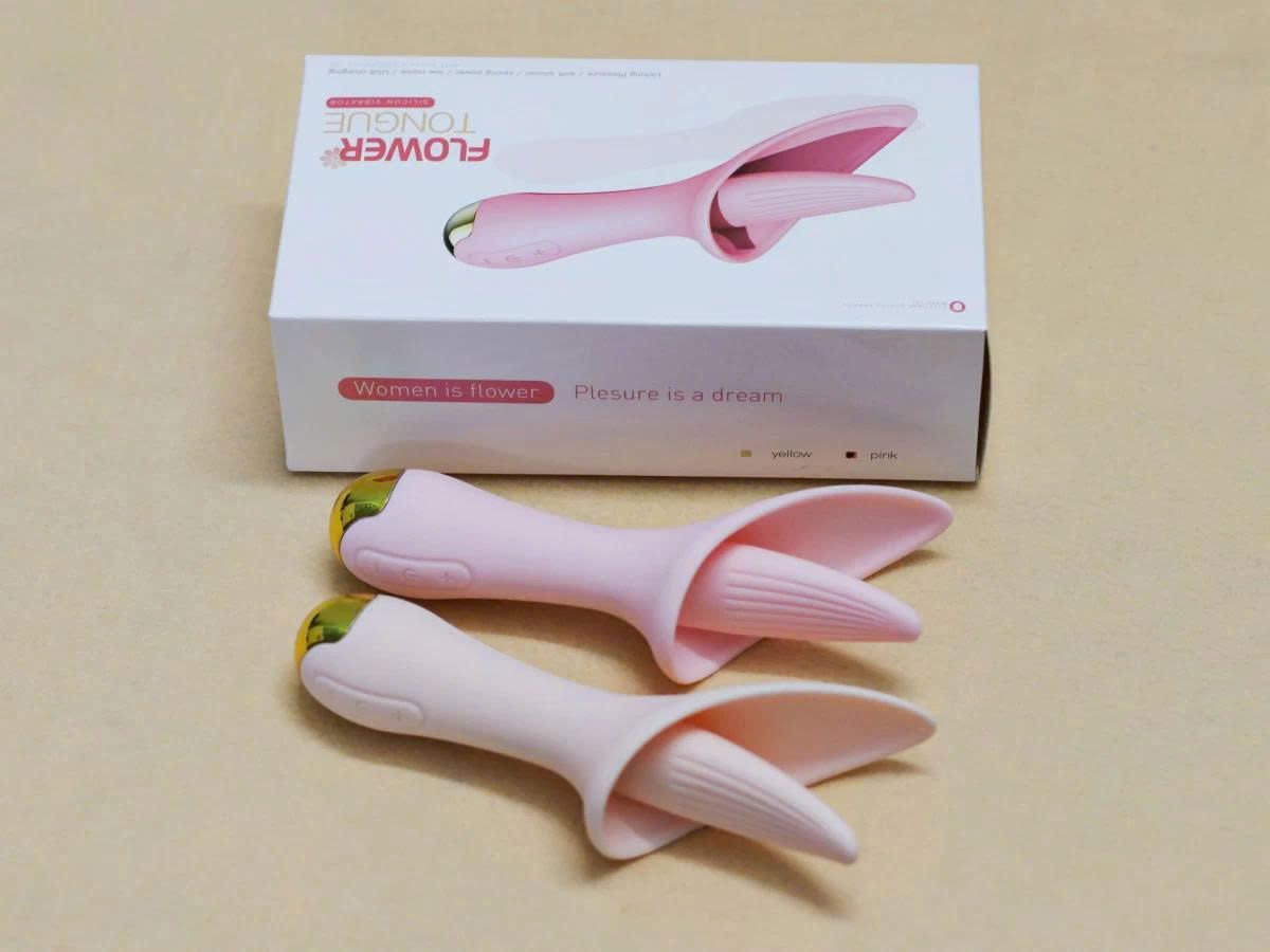 Lưỡi liếm mát xa Flower rung nhiều chế độ nhỏ gọn