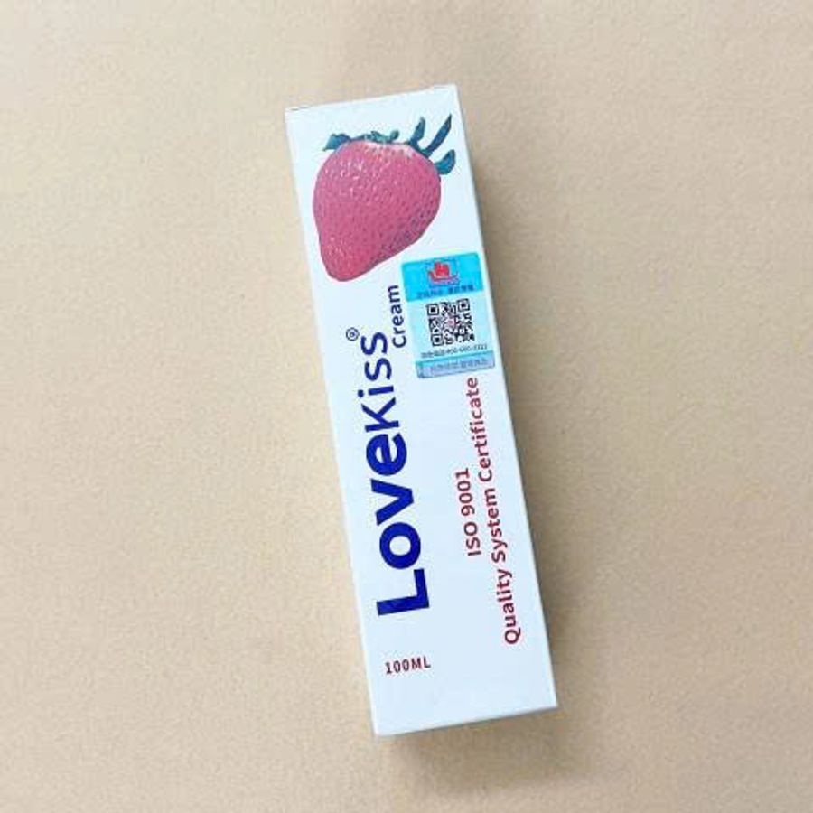 Gel bôi âm đạo Love Kiss hương dâu