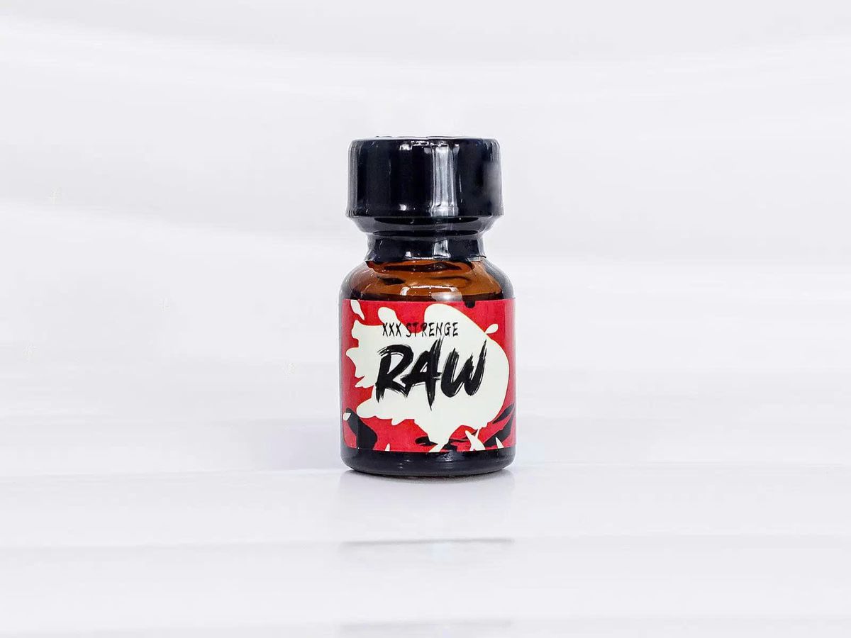 Chai hít Strenge Raw 10ml tăng cảm giác phấn khích