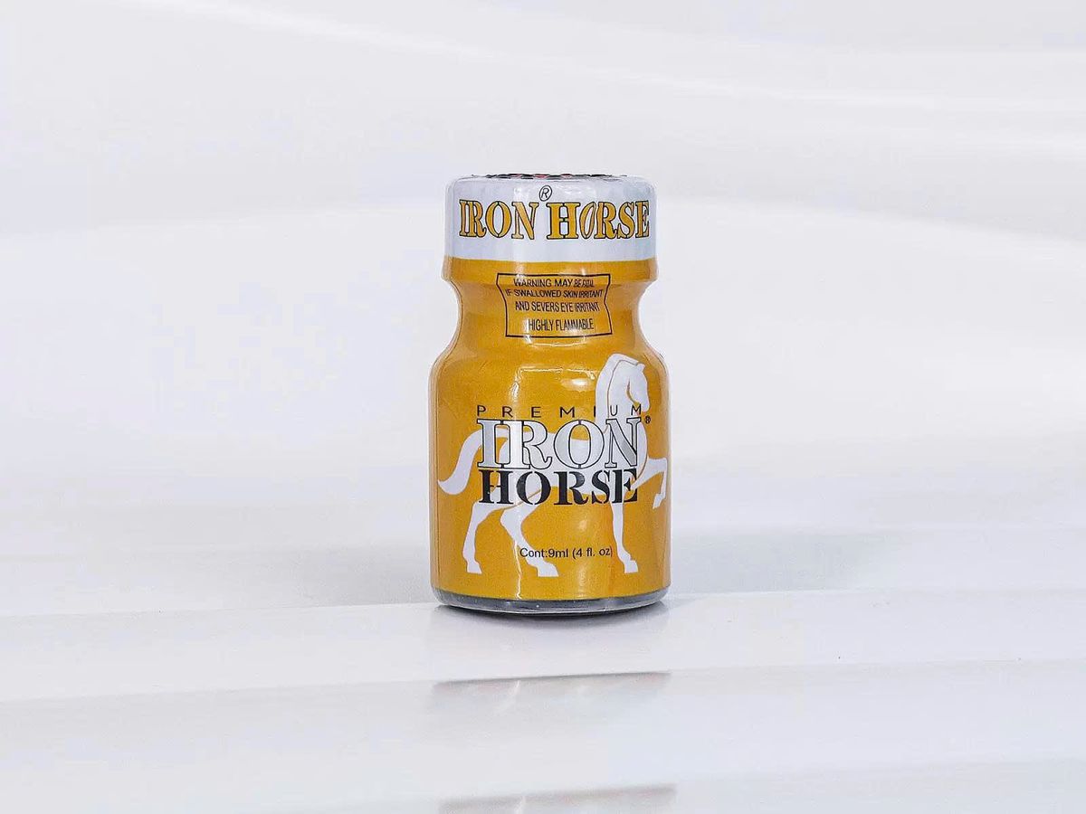 Chai hít Iron Horse 10ml tăng cảm giác hưng phấn