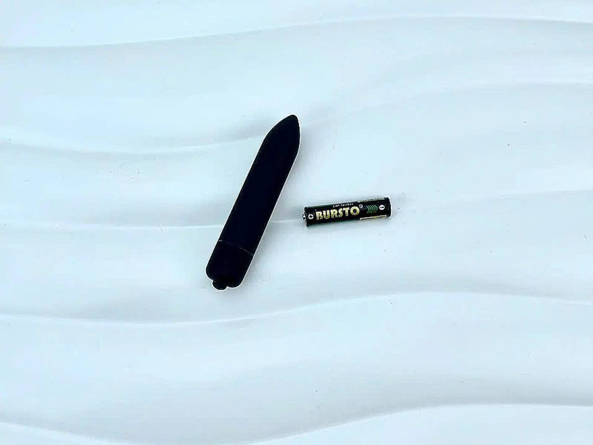 Máy Massage Hỗ Trợ Giải Tỏa Cho Nữ Trứng rung tình yêu viên đạn Chính Hãng