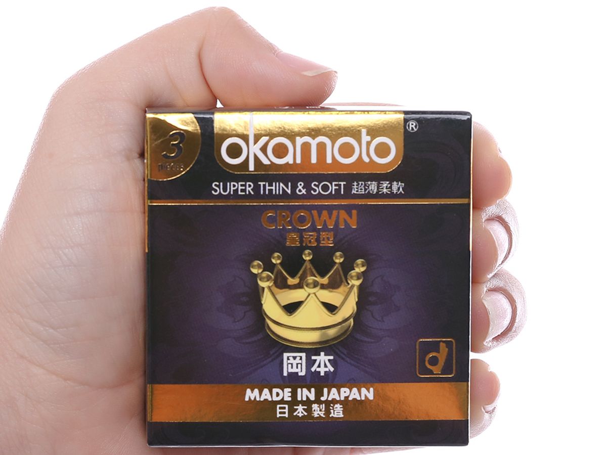Bao cao su Okamoto Crown hộp 3 cái hàng có sẵn