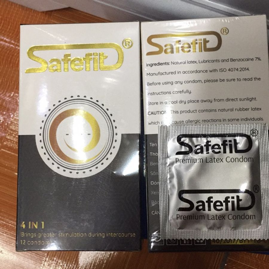 Bao cao su Safefit 4 IN 1 (đen) hộp 12 cái giao nhanh