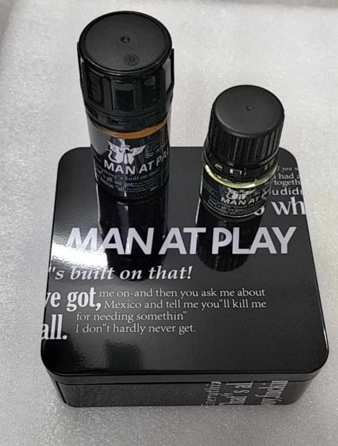 Bản Nhập Khẩu Cao Cấp - Combo 2 chai tinh dầu hộp cao cấp 40ml + 20ml mẫu 2 Man At Play, giao hàng kín đáo