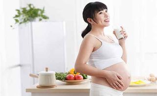 Mới mang thai nên uống sữa gì cho khỏe con, không béo mẹ?
