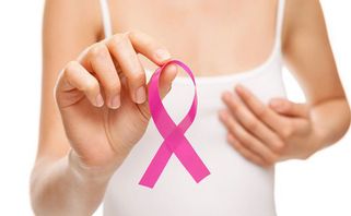 Dấu hiệu nhận biết ung thư vú? Cách điều trị và phòng ngừa?