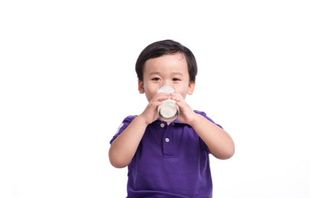 Review TOP 10 sữa tăng cân cho bé 2 tuổi tốt nhất mẹ tin dùng