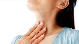 Chứng khó nuốt - Nguyên nhân, biểu hiện, biến chứng nguy hiểm