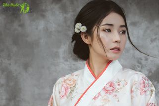 Top 10 Kem dưỡng ẩm Nhật Bản được chị em yêu thích nhất 2025